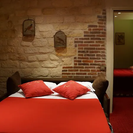 Le Relais Medicis 4* Párizs