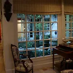 Le Relais Medicis מלון 4*