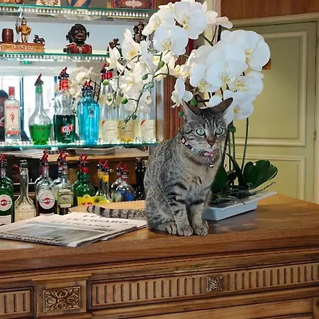 Le Relais Medicis Paris