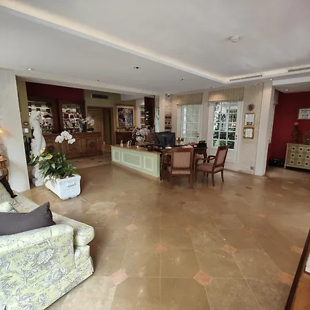 Le Relais Médicis 4*