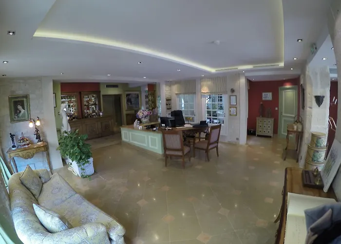 Le Relais Médicis 4* Paris