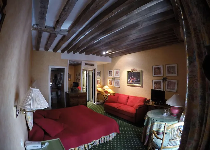 Le Relais Médicis Paris