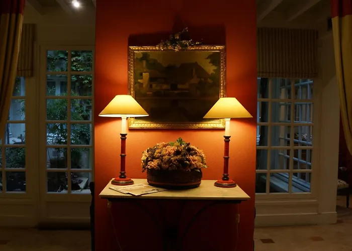 Le Relais Médicis Hotel 4*