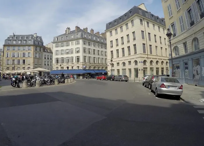 Le Relais Médicis Hotel 4*