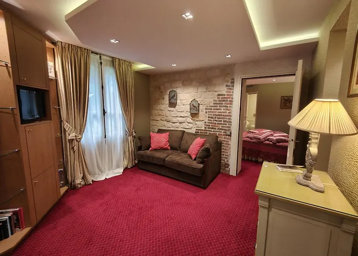 Hotel Le Relais Médicis 4*