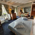 Hotel Le Relais Médicis 4*