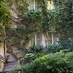 Le Relais Médicis Hotel Paris