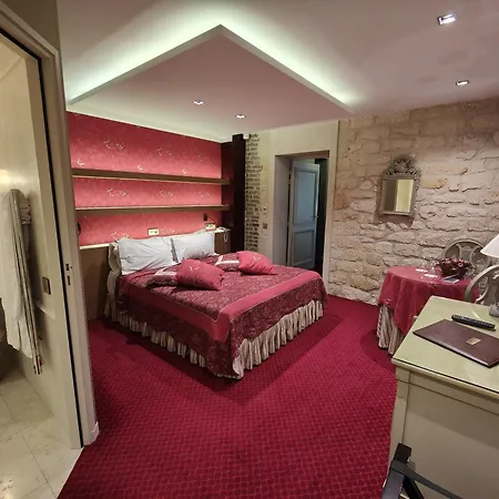 Hotel Le Relais Medicis