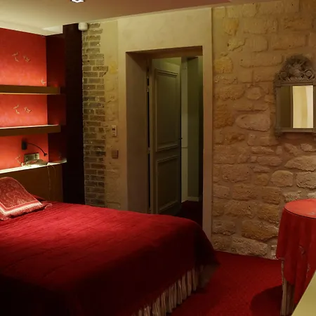 Le Relais Medicis Paris