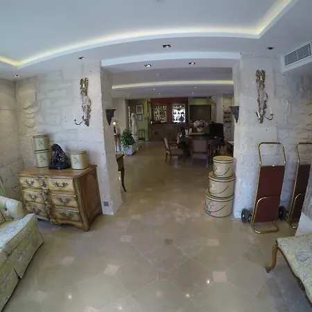 Le Relais Medicis