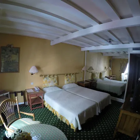 Le Relais Medicis