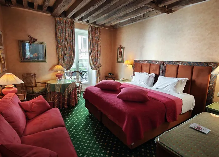 Hotel Le Relais Medicis 4*
